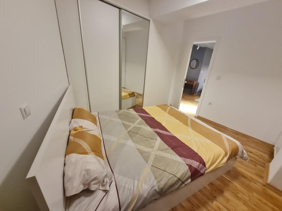 Marand Apartment Skopje Bagian luar foto