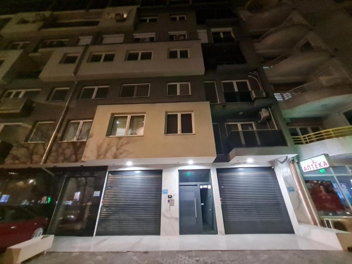 Marand Apartment Skopje Bagian luar foto