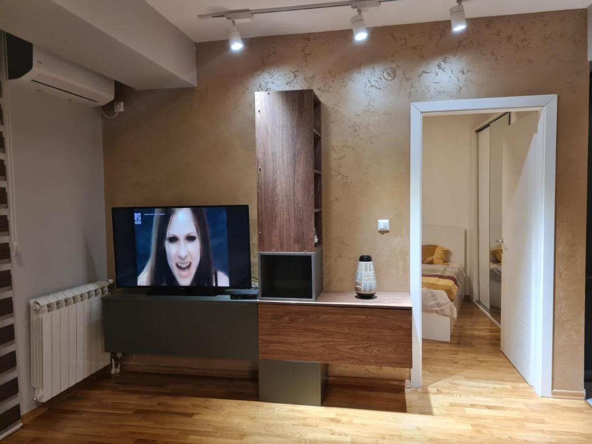 Marand Apartment Skopje Bagian luar foto
