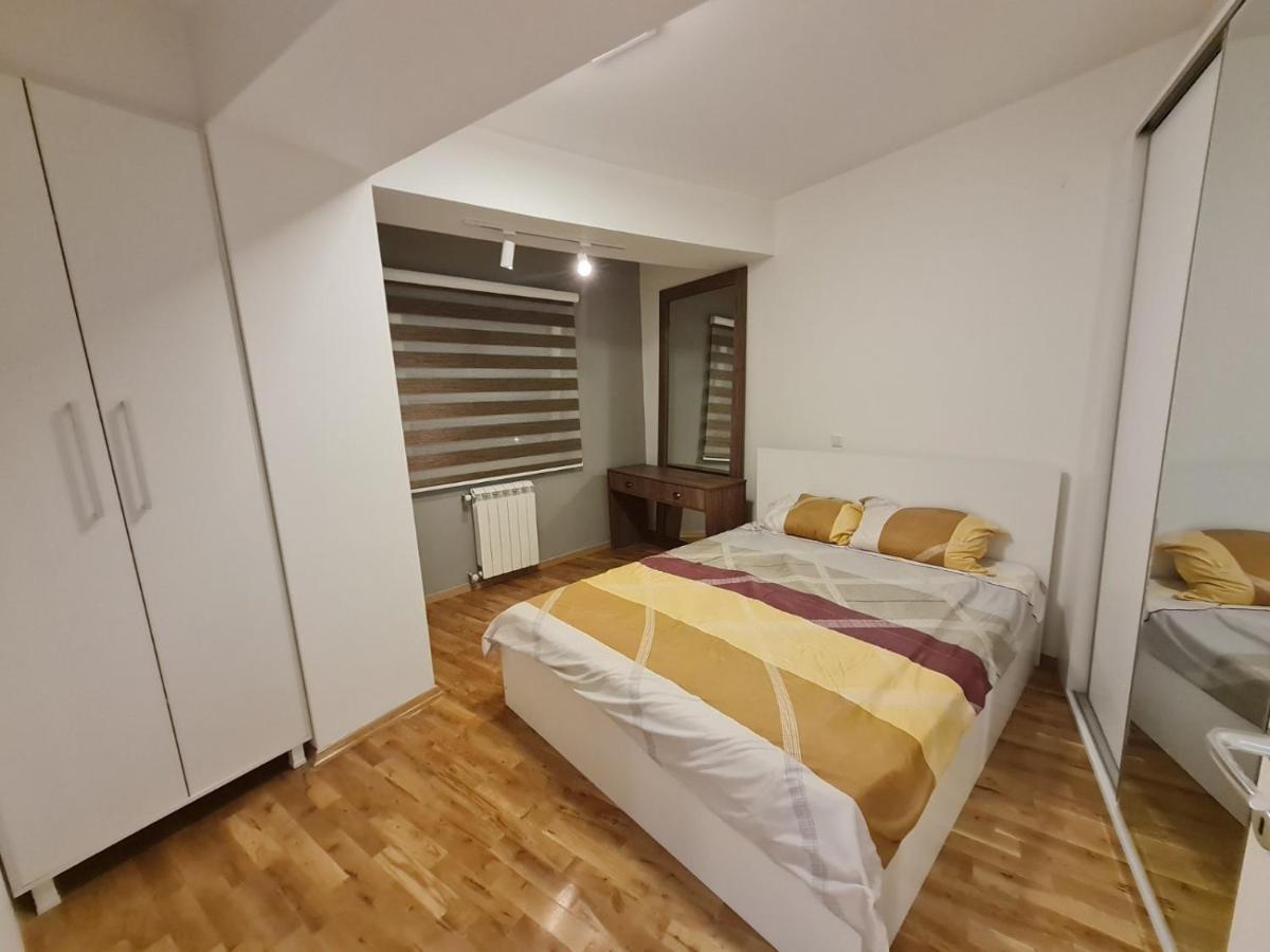 Marand Apartment Skopje Bagian luar foto