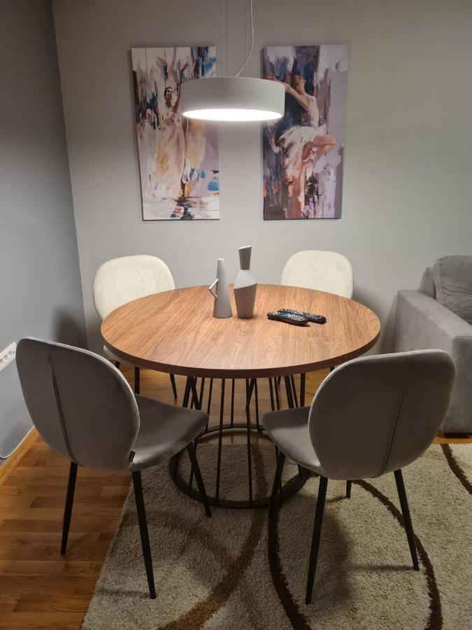 Marand Apartment Skopje Bagian luar foto